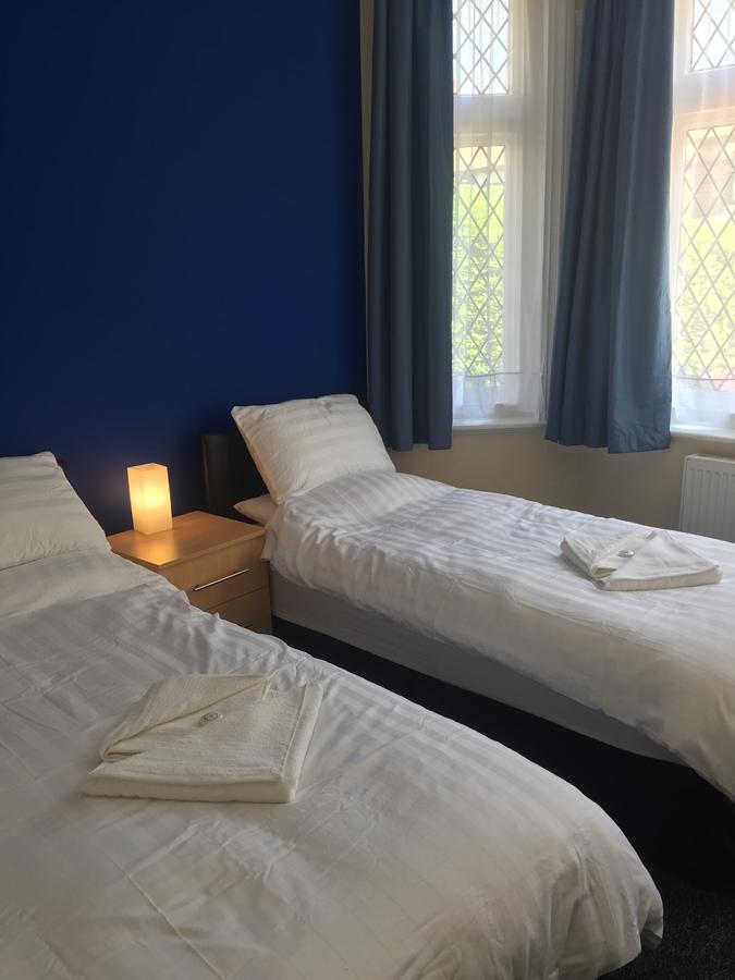 - Close To Beach, Centre, Train Station & Airport 3* Southend-on-Sea